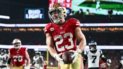 Christian McCaffrey shines vs former Panthers, leads 49ers to Monday night victory