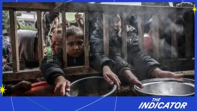 The arduous system for getting aid into Gaza
