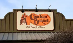 Cracker Barrel relents, says its old logo will return