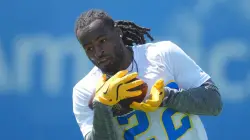 Chargers' Najee Harris sustains 'superficial eye injury' during fireworks mishap at holiday event, agent says