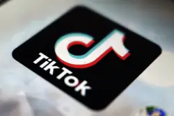 Trump will toss TikTok another lifeline, pushing back its sell-by date for a third time
